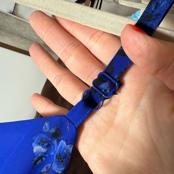 Torrid Royal Blue Floral Sophie Chiffon Double Layer Swing Cami Tank Top - Picture 6 of 6